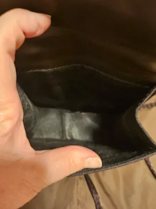 Bolso pequeño marrón con sol dorado