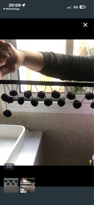 Madroños negros sin estrenar a 4€/ el metro