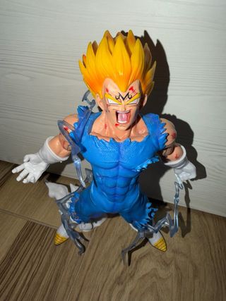 Action Figure Majin Vegeta Dragon Ball Z