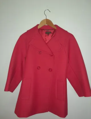 Chaqueta roja entallada ajustada elegante