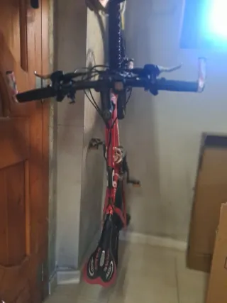 3 Bicicletas mtb , 2 de 26 y 1 de 29 las 3 a 500€