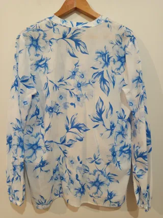 Blusa Zara Estampada Azul Talla XS