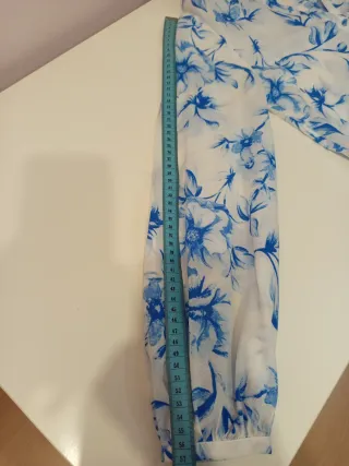 Blusa Zara Estampada Azul Talla XS