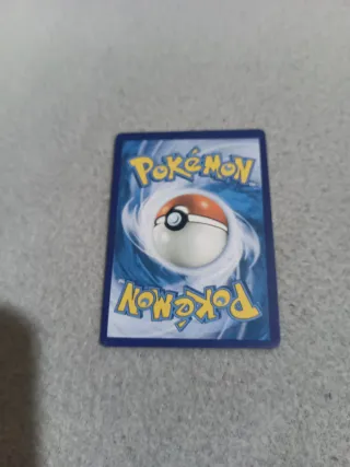 Carta Pokémon Charizard VMAX 330 HP