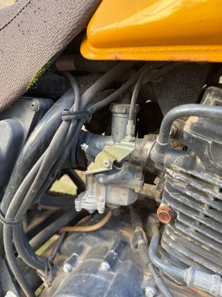 Moto Hyosung Karion 125cc Naranja