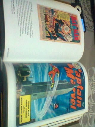 GOLDEN AGE OD DC COMICS ( TASHEN).