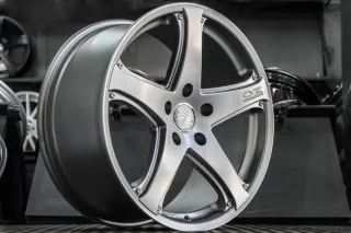 Llantas OZ Canyon 20" con neumáticos Rotalla