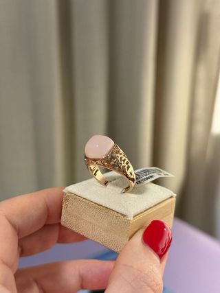 Elegante Anillo Piedra Rosa Oro