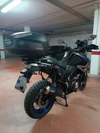Suzuki V Strom 1050XT