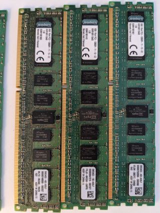 10x 8GB DDR3 ECC RAM Modules