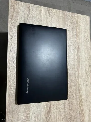 Portátil Lenovo