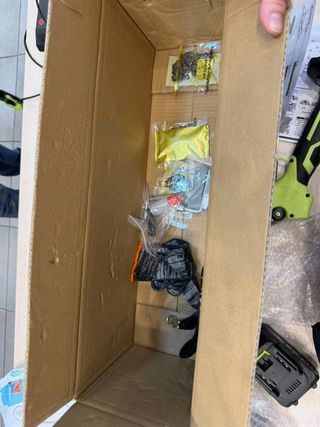 Tijeras de podar inalámbricas y motosierra, pértig