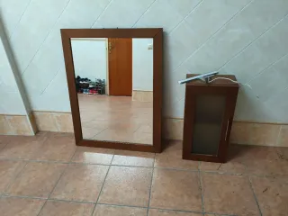 Conjunto espejo, mueble y aplique LED