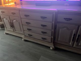 Mueble antiguo de madera