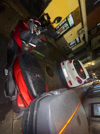 Honda PCX 125 Roja 2017