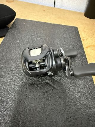 Carrete Daiwa Tatula 100HSL