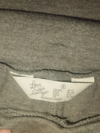 Conjunto pijama gris encaje Primark