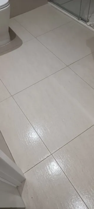 Baldosas Porcelánico Suelo.60x60.