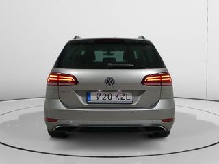 Volkswagen Golf Advance