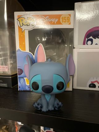Funko Pop! Disney Stitch sentado 159