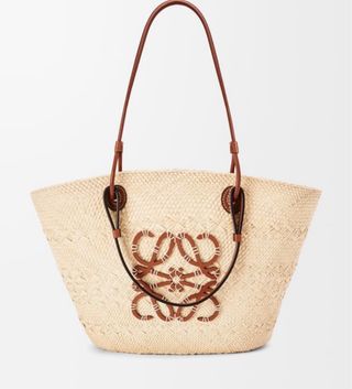 Bolso loewe original con certificado