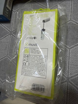 Cargador Coche Muvit Lightning 1.8m 2.4A