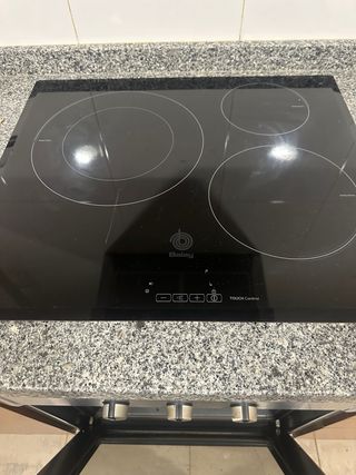 Placa de inducción Balay