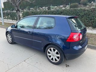Volkswagen Golf 2005