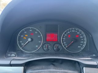 Volkswagen Golf 2005