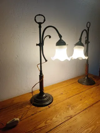 Coppia Lampade Stile Liberty