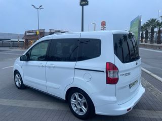 Ford Tourneo Courier 2014