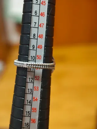 Anillo Plata con Piedra Morada