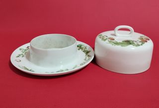 J & G Makin Tapa Quesera Porcelana Fresas