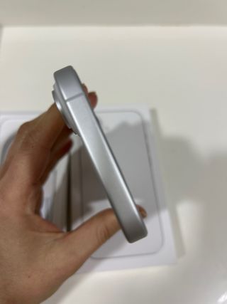 iPhone 17 Plata/Blanco