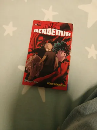 Mangas my hero academia no 7 al 15 y no 28