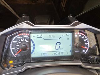 Maxi Scooter Keeway Negra y Gris