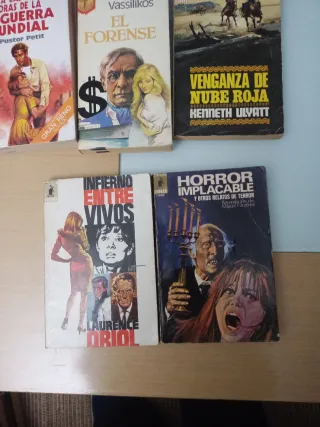 8 Libros Biblioteca Oro Gran Reno. Policiaco Vinta