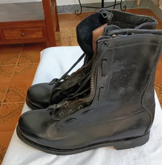 Scarponcini Pilota Neri 1998 Tg.42 non più in uso