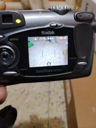 Cámara Kodak EasyShare DX4530 5MP Digital