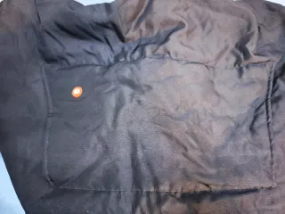 Funda de porteo Wombat & Co. London