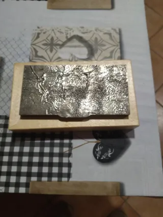 Portasigarette metallo decorato