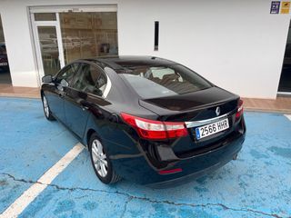 Renault Latitude 2011