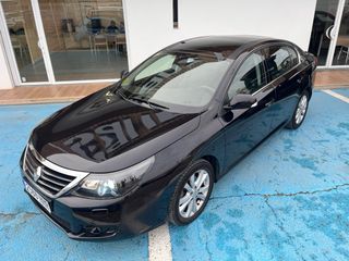 Renault Latitude 2011