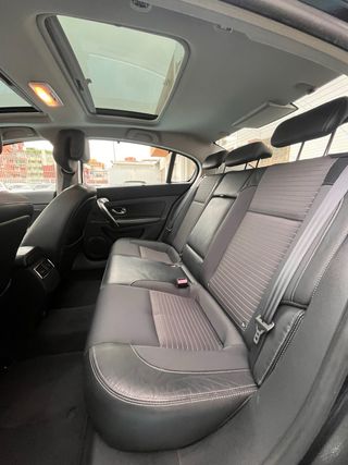 Renault Latitude 2011