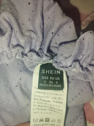 Camiseta Shein lila manga larga