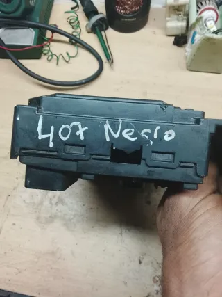 Caja Fusibles BSM B3 Delphi 9650664080