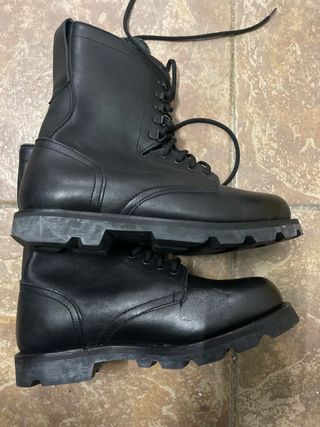Botas militares negras