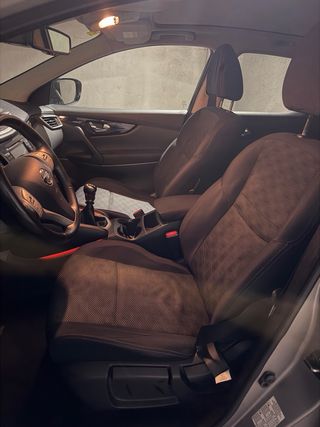 Nissan Qashqai 2015. 1propietario. 1 año de garant