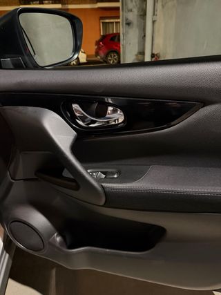 Nissan Qashqai 2015. 1propietario. 1 año de garant