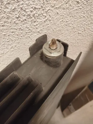 Radiador aluminio 13 elementos gris (pintado)